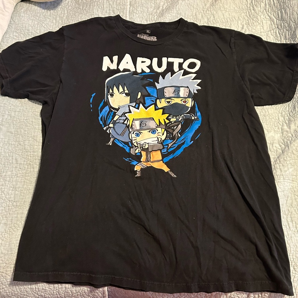 Naruto Shippuden Graphic T-shirt Size XL (fits More Like A Relaxed Medium)